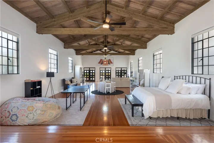 209 E Whittley, Avalon, California 90704