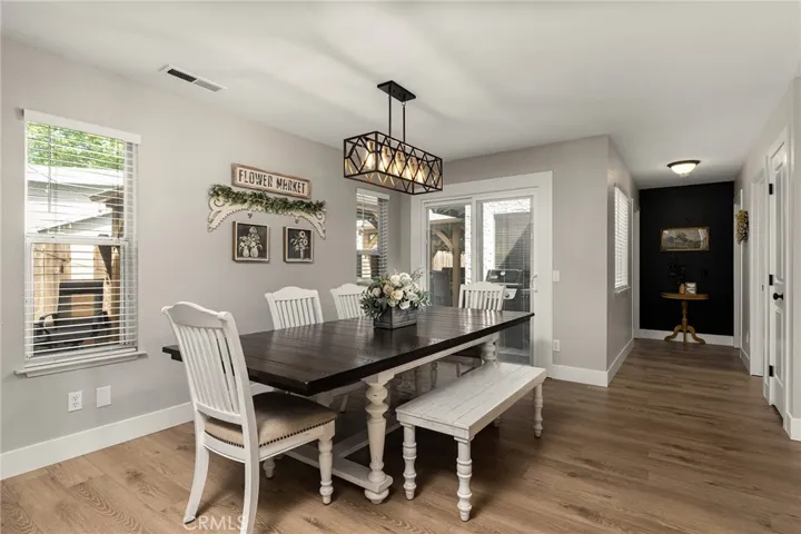 1060 Gateway Lane, Chico, California 95926