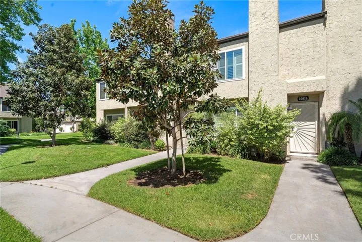 Quiet interior location overlooking greenbelt and walking paths