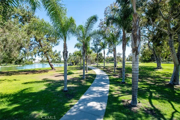 Mile Square Park and Lake
