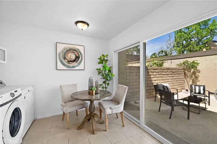 Breakfast nook overlooks patio