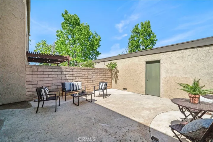 Great patio for outdoor living and entertaining