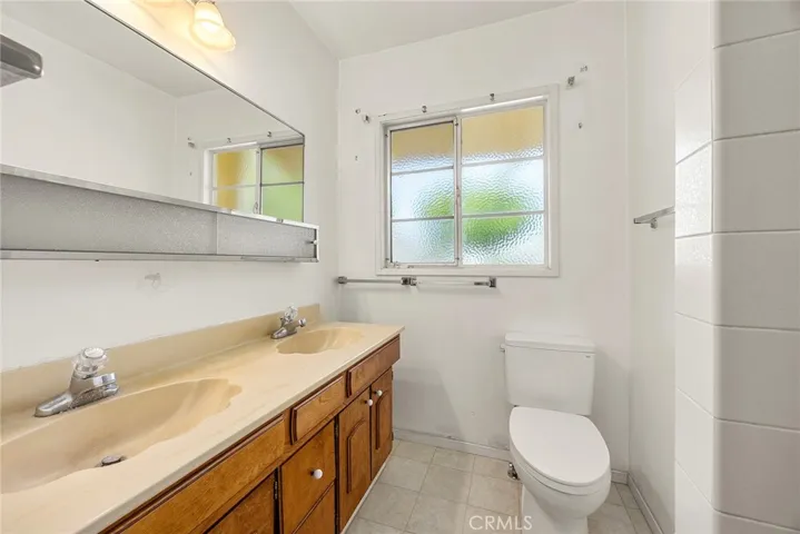 1018 Stanford Avenue, Fullerton, California 92831