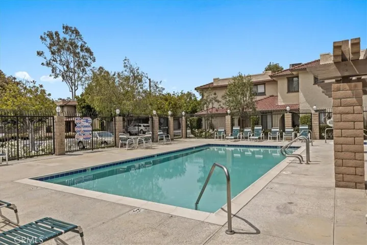 25272 Tanoak Lane, Lake Forest, California 92630