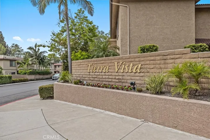 25272 Tanoak Lane, Lake Forest, California 92630