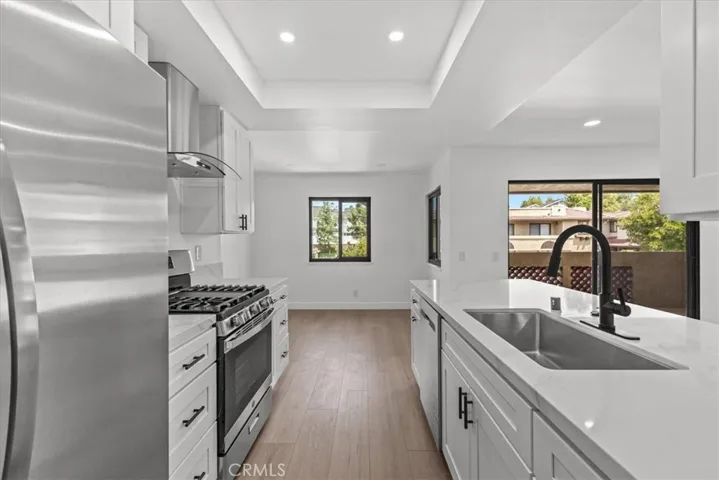 25272 Tanoak Lane, Lake Forest, California 92630