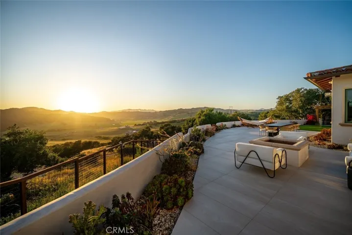 506 Bella Terra Court, San Luis Obispo, California 93449