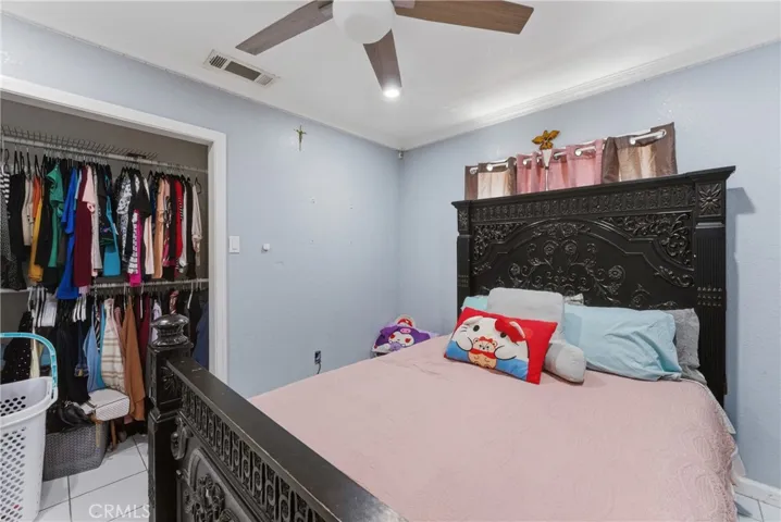 10611 Bowman, South Gate, California 90280