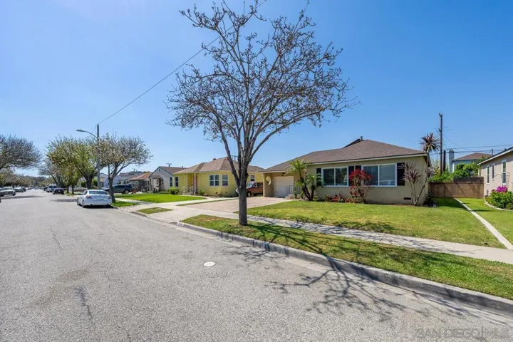 6009 Briercrest, Lakewood, California 90713