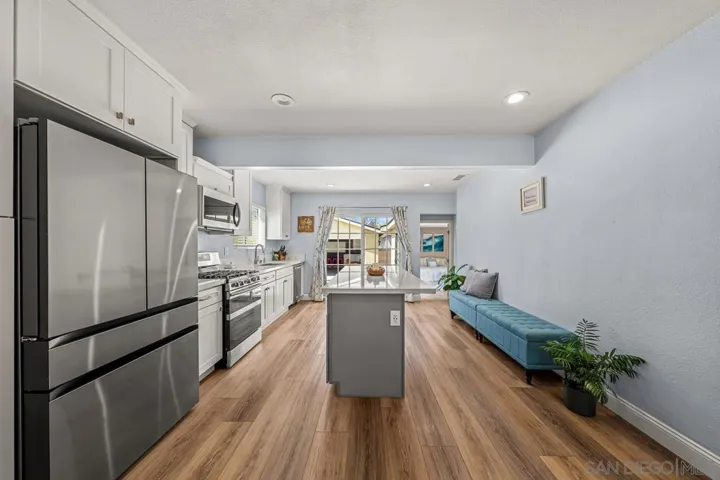 6009 Briercrest, Lakewood, California 90713