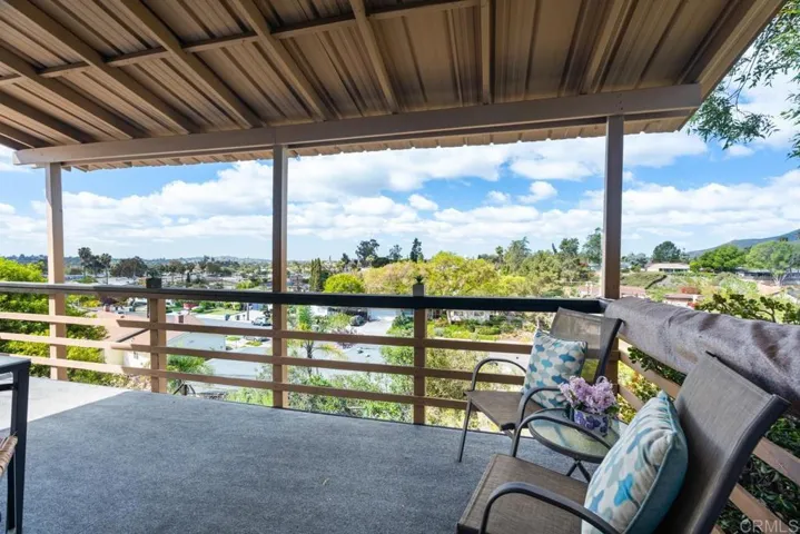Granny Flat Deck