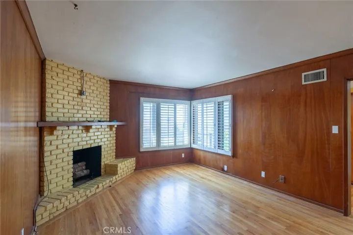 Front Room/ Den