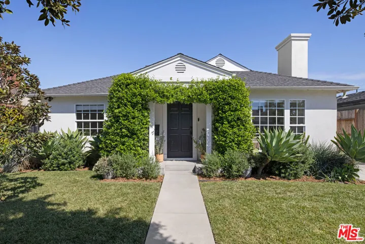 3712 S Muirfield Road, Los Angeles, California 90016
