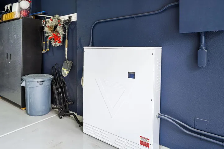39-web-or-mls-PS_Natoma_OPMG_0426_039
