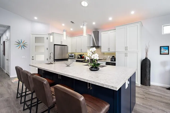 27-web-or-mls-PS_Natoma_OPMG_0426_027
