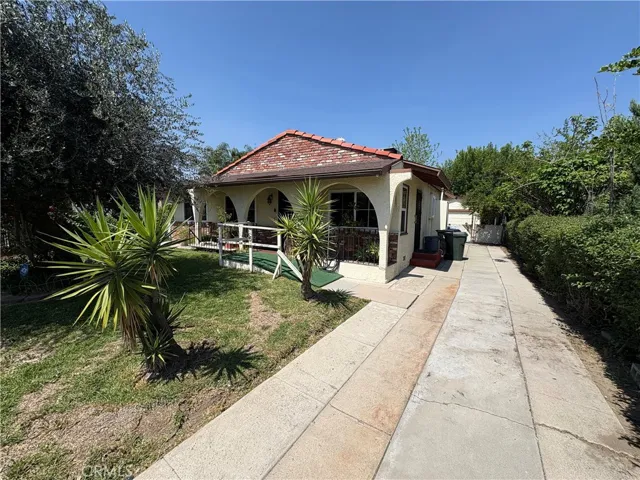 1064 W Congress Street, San Bernardino, California 92410