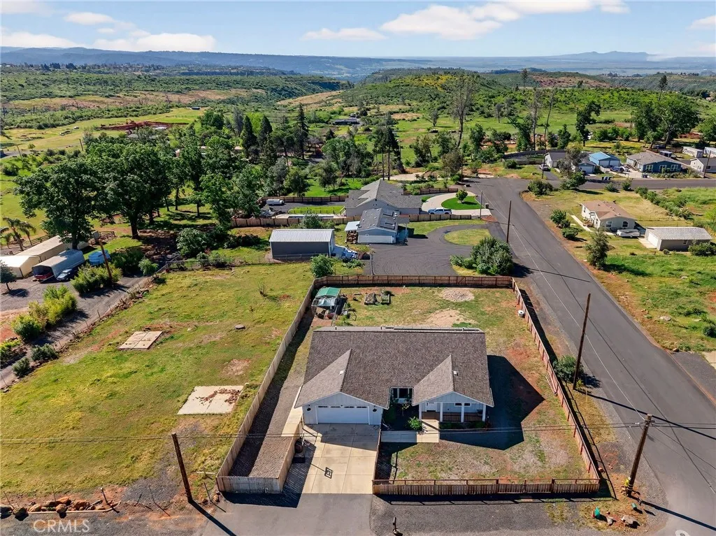 Fully fenced corner lot