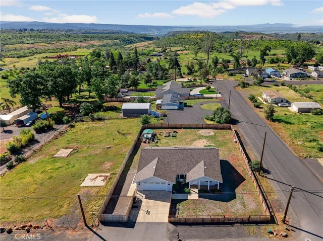 Fully fenced corner lot