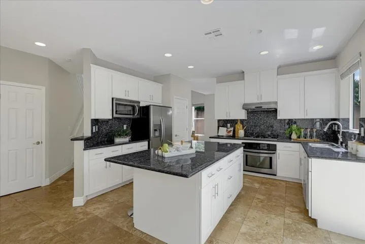 4480 Peacock Court, Dublin, California 94568
