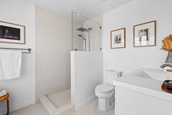 11819 Elkins, San Diego, California 92126