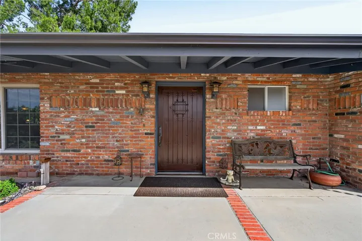 The front door welcomes you!