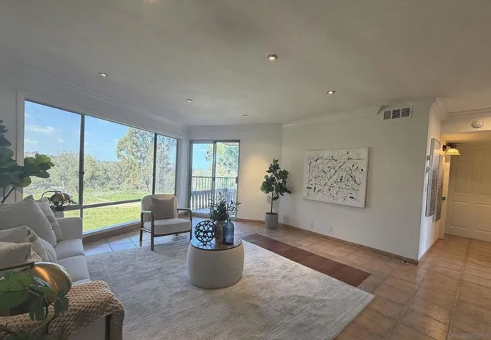5706 Baltimore Dr 350, La Mesa, California 91942