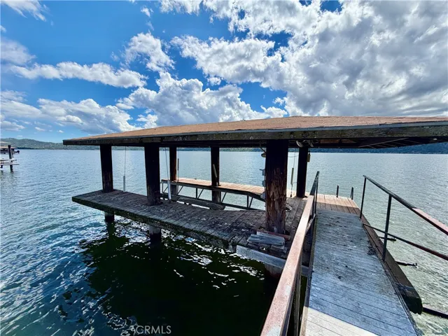 Covered Boat lift