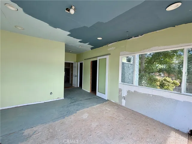 Unfinished master bedroom