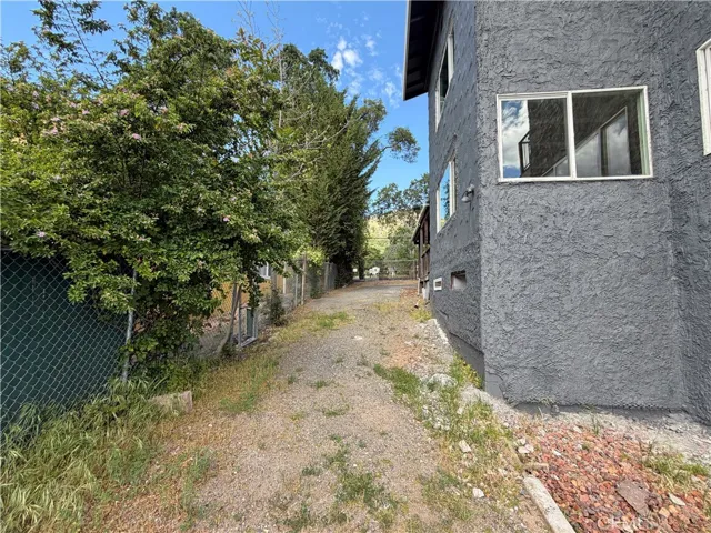 side yard