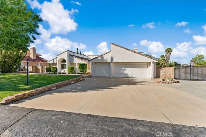 5309 Gardendale, Palmdale, California 93551