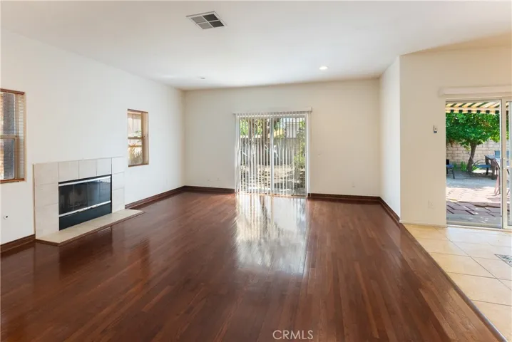 Family Room w/sliding door into the backyard