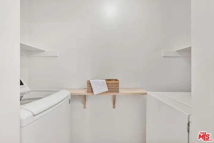 13044 Pacific 108, Playa Vista, California 90094