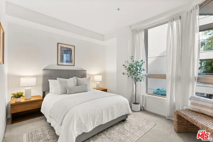 13044 Pacific 108, Playa Vista, California 90094