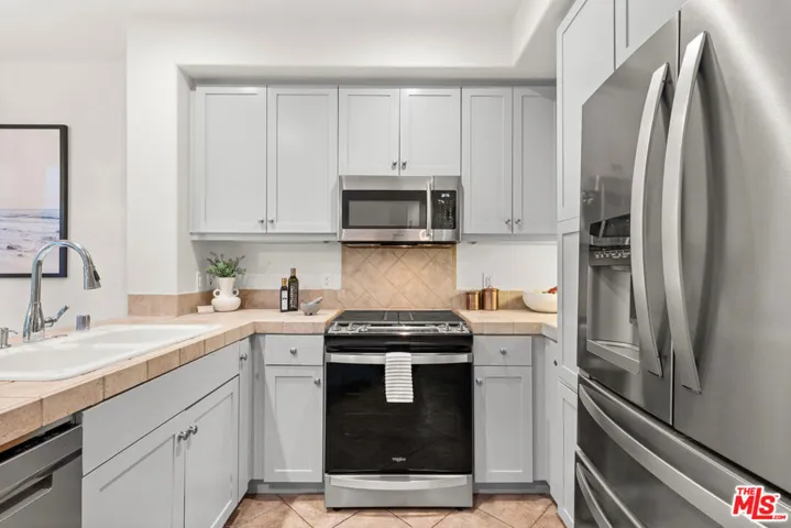13044 Pacific 108, Playa Vista, California 90094