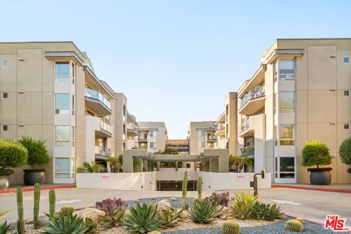 13044 Pacific 108, Playa Vista, California 90094
