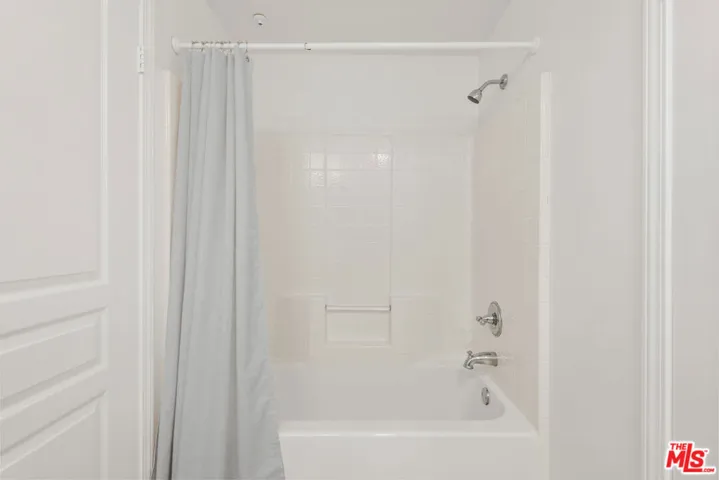 13044 Pacific 108, Playa Vista, California 90094
