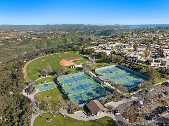 3010 Alta Laguna Boulevard, Laguna Beach, California 92651