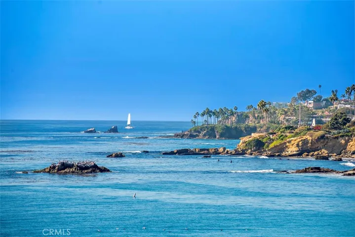 3010 Alta Laguna Boulevard, Laguna Beach, California 92651