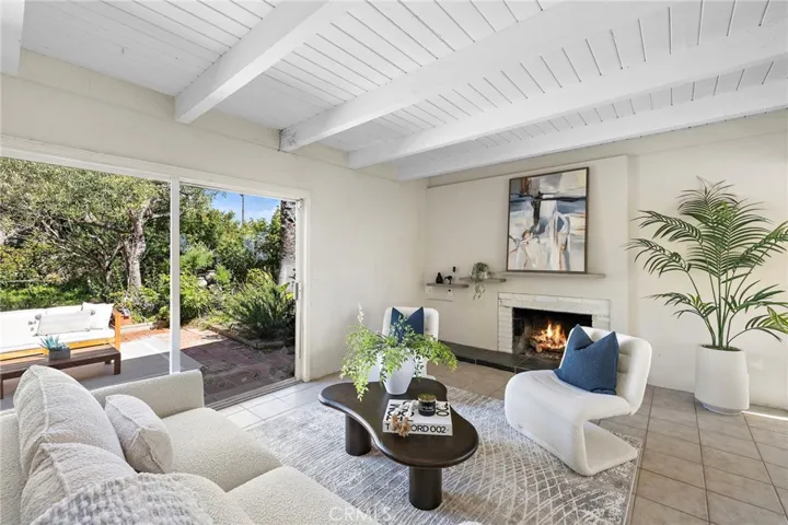 3010 Alta Laguna Boulevard, Laguna Beach, California 92651