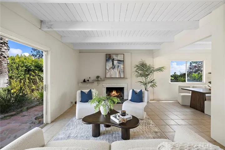 3010 Alta Laguna Boulevard, Laguna Beach, California 92651