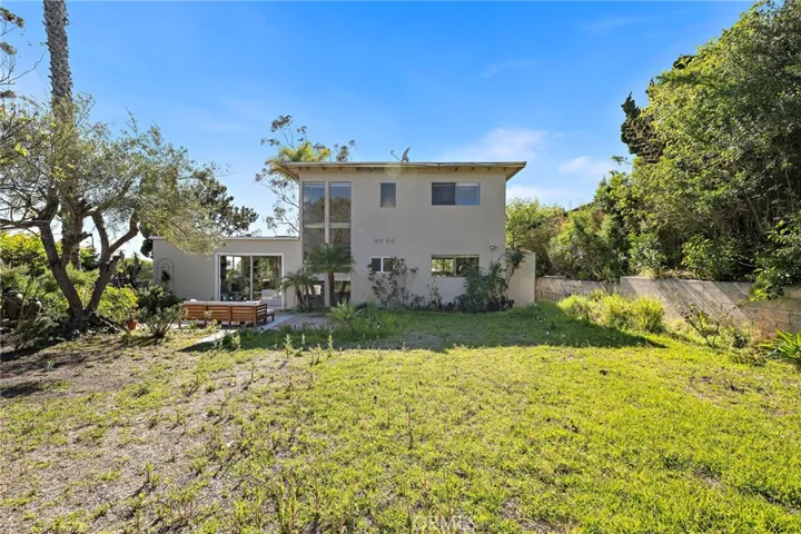 3010 Alta Laguna Boulevard, Laguna Beach, California 92651