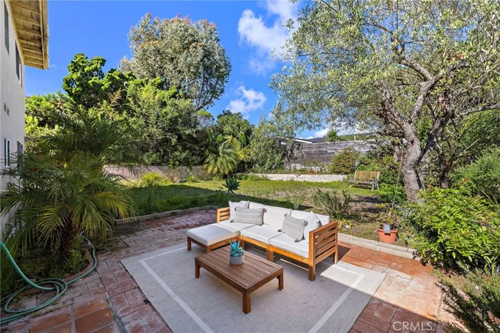3010 Alta Laguna Boulevard, Laguna Beach, California 92651