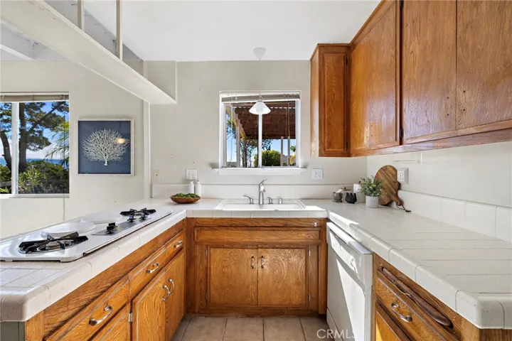 3010 Alta Laguna Boulevard, Laguna Beach, California 92651