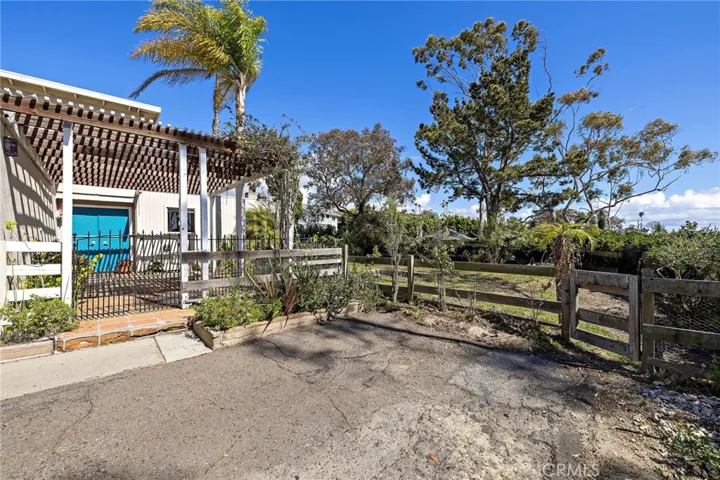 3010 Alta Laguna Boulevard, Laguna Beach, California 92651