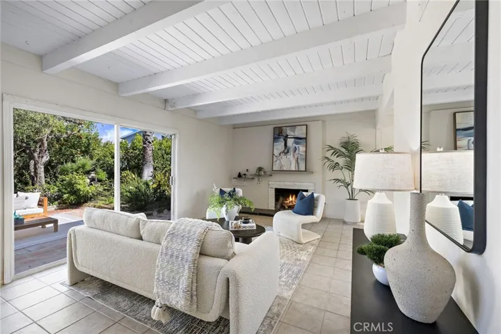 3010 Alta Laguna Boulevard, Laguna Beach, California 92651