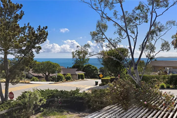 3010 Alta Laguna Boulevard, Laguna Beach, California 92651