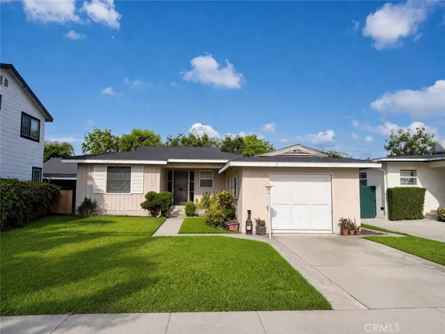2735 Ostrom Avenue, Long Beach, California 90815