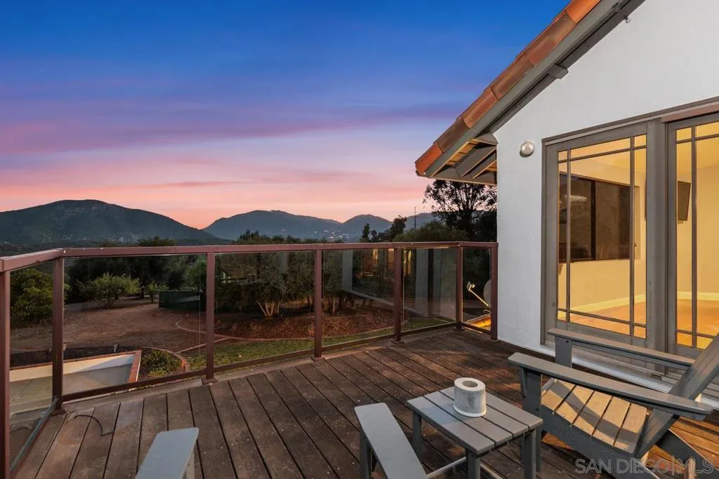 3453 Via Loma Vista, Escondido, California 92029 — photo 4