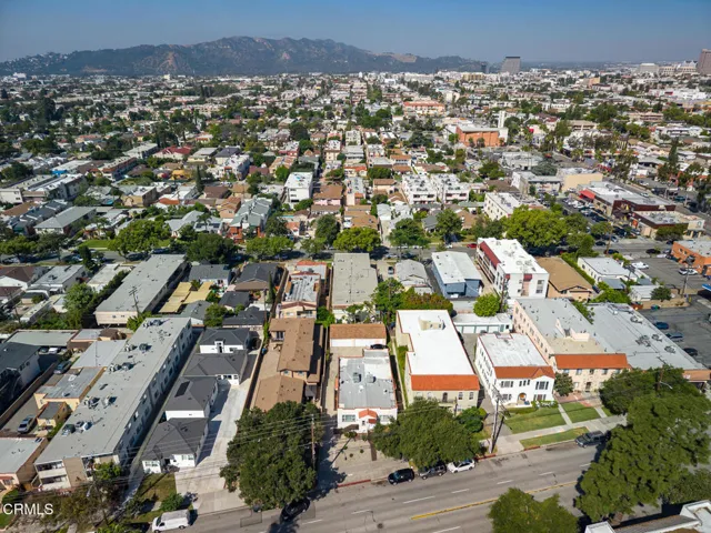 017_407 S Verdugo Rd_GYP-MLS