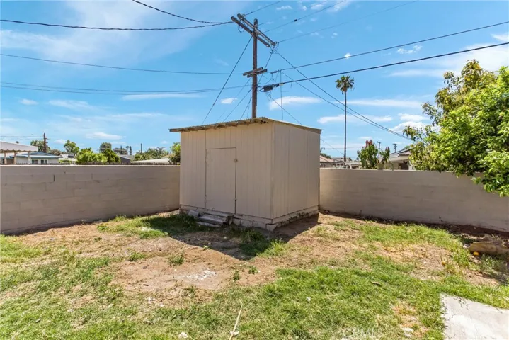 247 E Grant Street, Rialto, California 92376